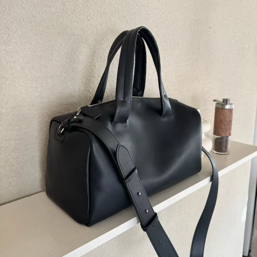 FIRMRANCH Minimalist Pure Color High-Quality Smooth Top Layer Cowhide Fashionable Classic Bowling Handbag Ladies Crossbody Purse