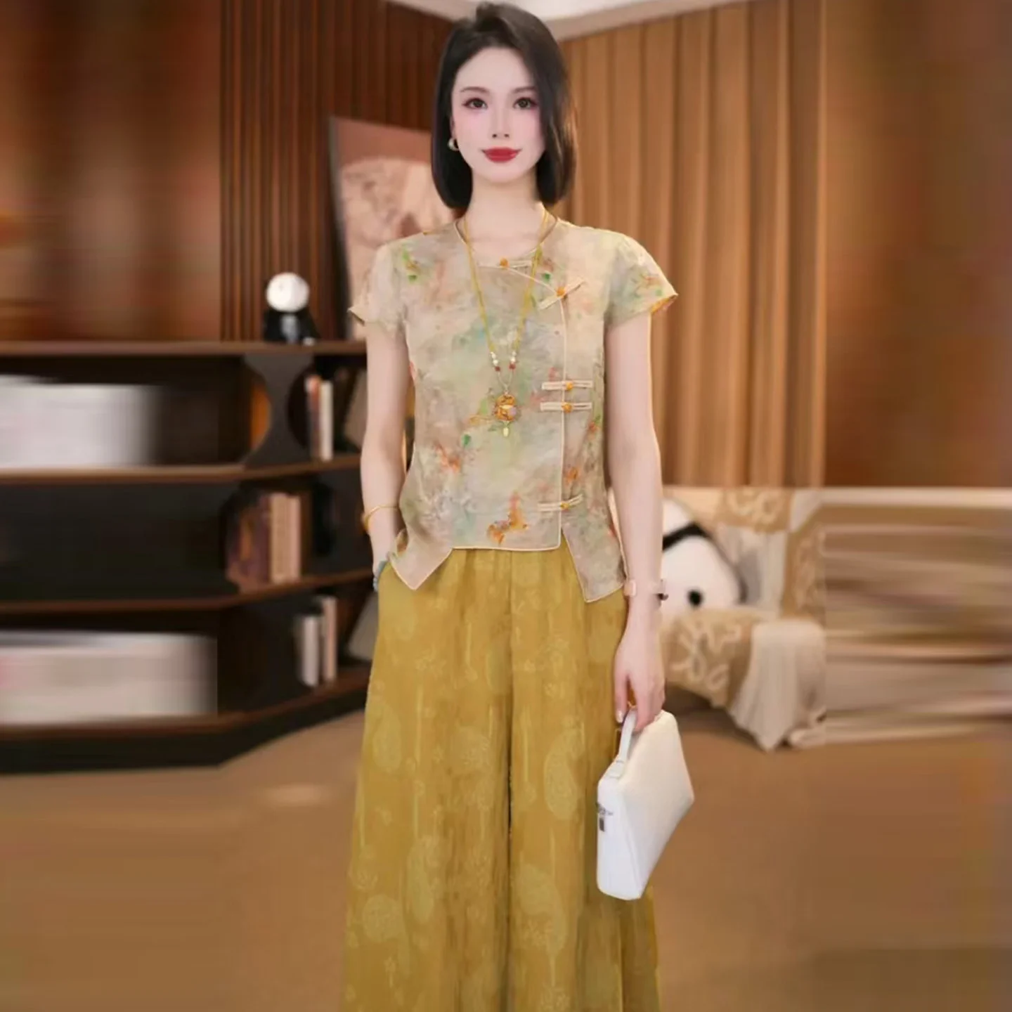 New Chinese Style Fashion Set Women Summer New Trendy Slimming National Style Button Short Sleeve Shirt Wide Leg Pants Two Pi... - view 2