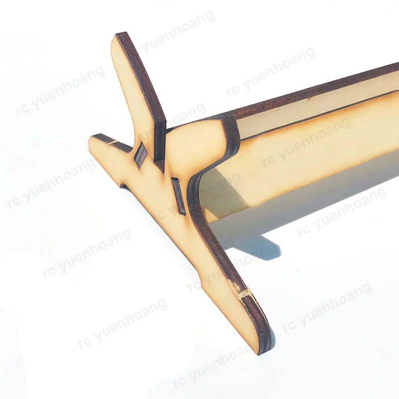 Soporte de madera para barco a control remoto, herramienta de soporte de exhibición/almacenamiento para piezas de barco a escala, longitud de 200mm, altura de 60mm, 1 unidad