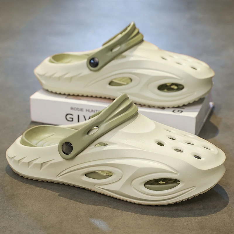 

Men's Summer Outdoor Wearable Clog Shoes Thick Bottom Slip-On Sandals Breathable round Toe Flat Heel Solid Color Casual Shoes
