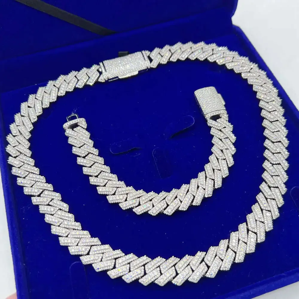 

Новый продукт Iced Out из стерлингового серебра для изготовления ювелирных изделий Vvs Муассанит Майами Кубинская цепочка звеньев