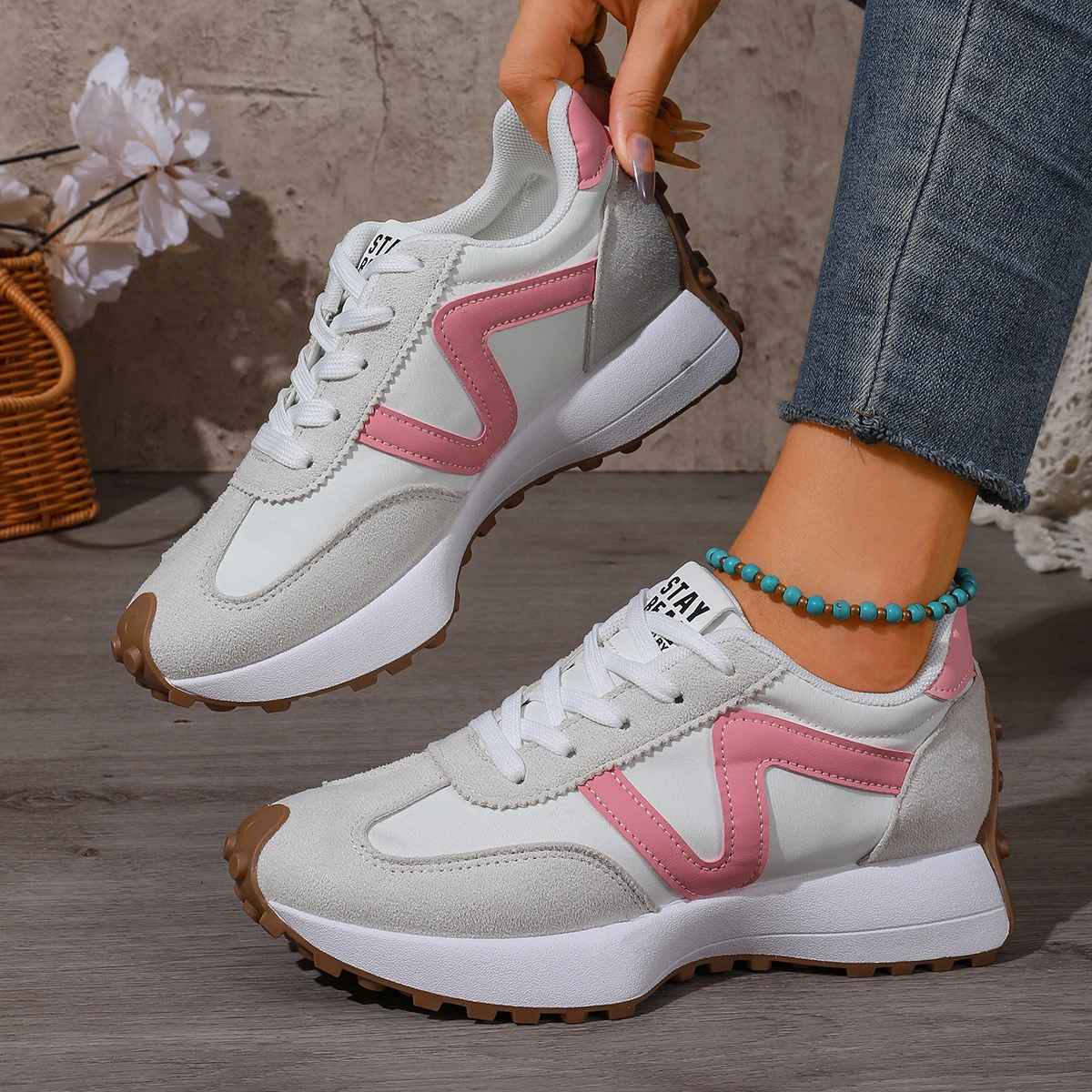Chaussures de sport décontractées pour femmes grande taille, baskets à semelle épaisse et bout rond, style Dad Sneakers, design color block, confortables pour la course, vulcanisées