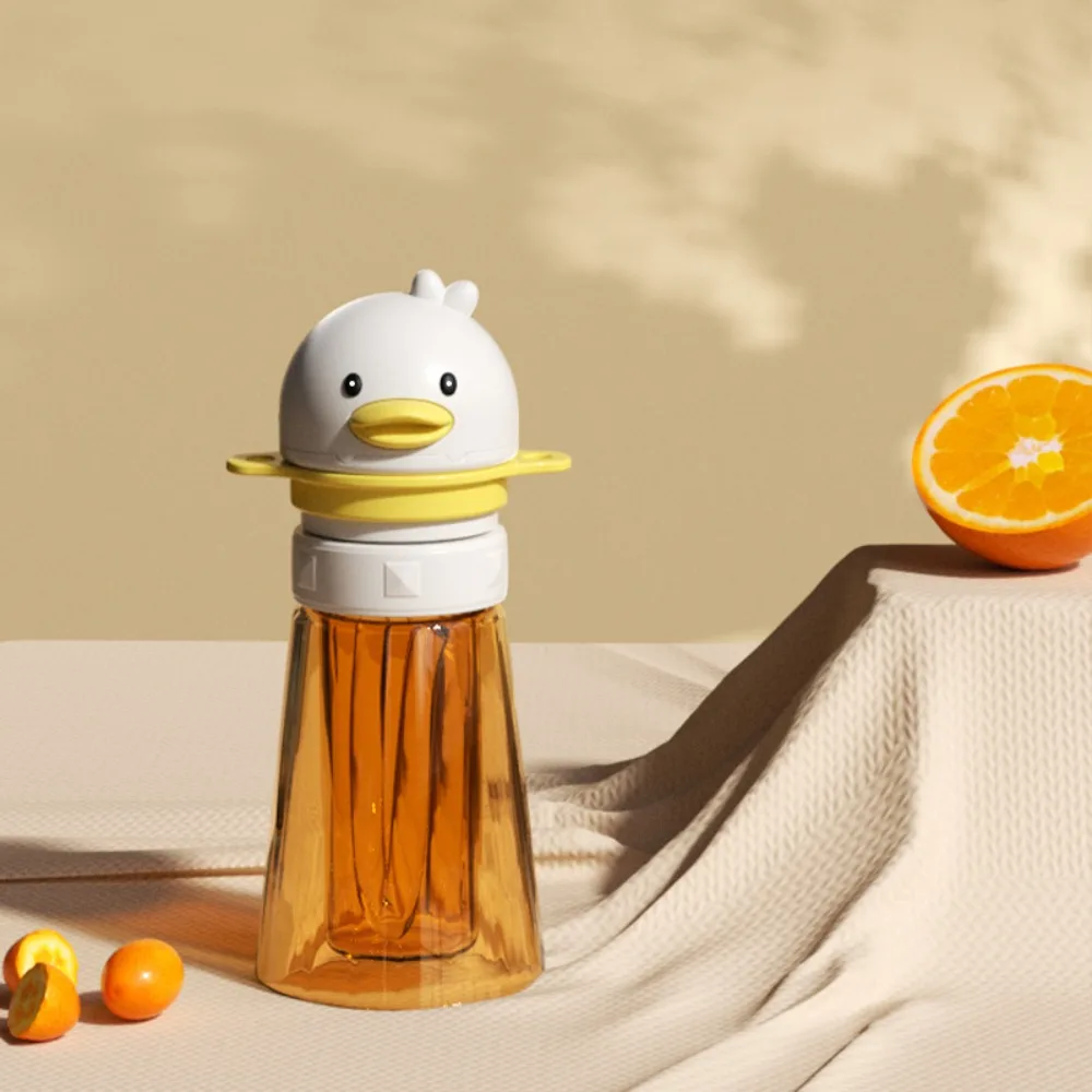 

Cartoon Duck Baby Water Bottle Cap 2 in1 Silicone Straw Bottle Replacement Lid with Shoulder Strap Straw Lid Feeding Drinkware