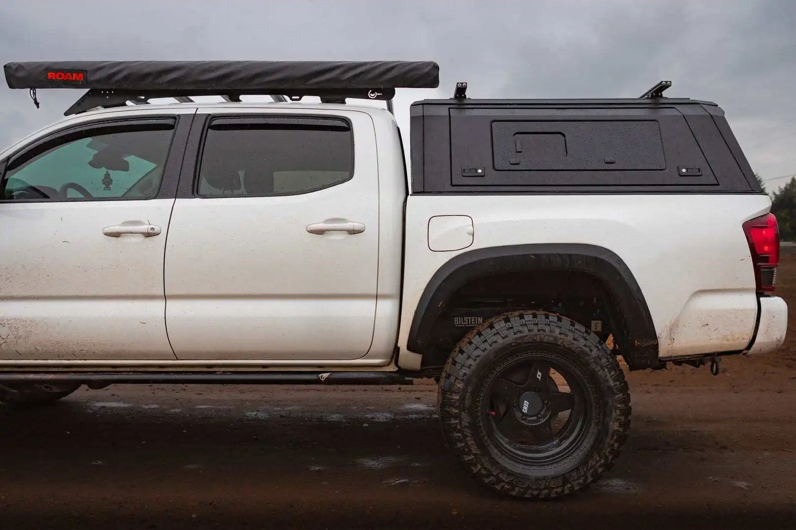 

Waterproof Aluminum Alloy Pickup Truck Hardtop Canopy Topper for BYD Shark 6 Canopy Ranger F150 3rd Gen tacoma 5ft Truck Canopy