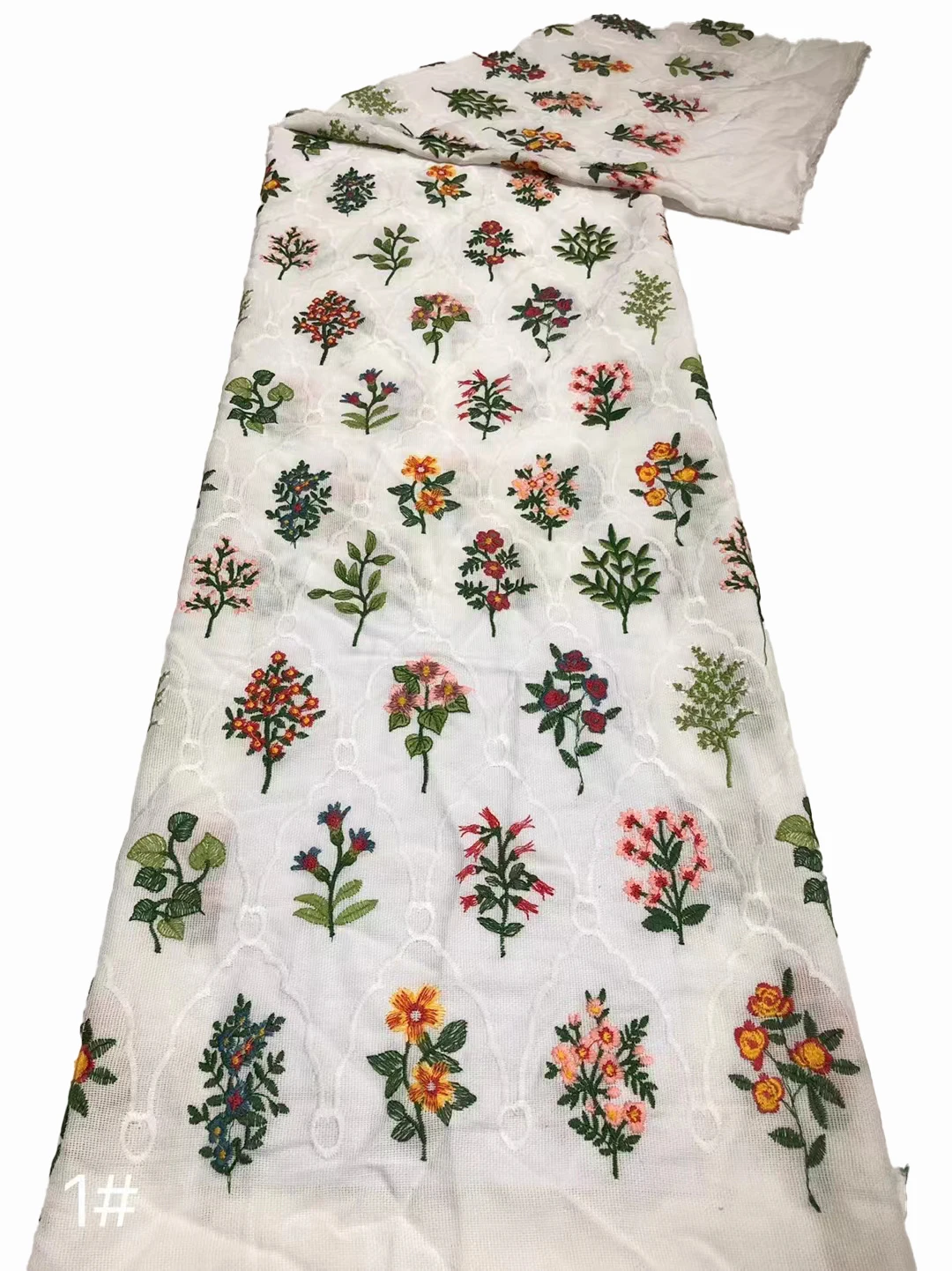 High quality cotton embroidery bouquet fabric, elegant ladies vintage clothing cheongsam bustier sewing DIY fabric