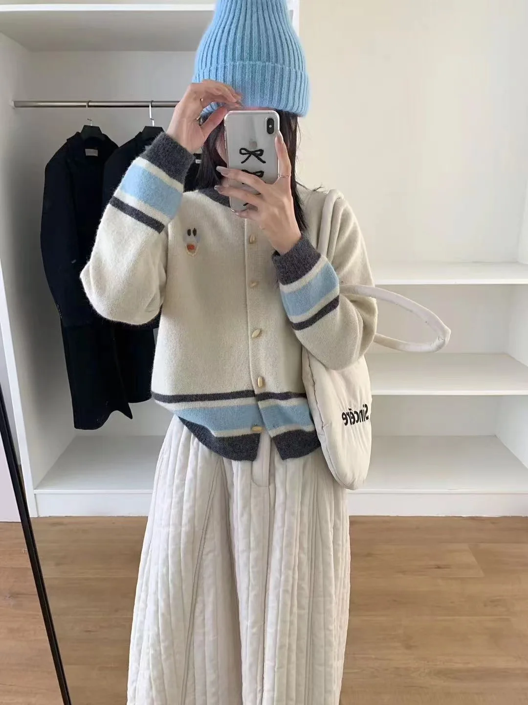 Coreano Sle viso ricamato rotondo Ne lavorato a maglia cardigan aperto design pulsante di sensazione morbido Melding colore tariffa di fascia alta...