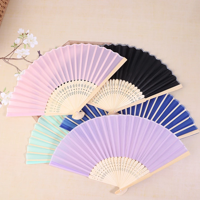 1Pc Multicolor Gift Box Packaging Chinese Silk Folding Hand Fan Elegant Wedding Ceremony Souvenir Cloth Small Fan Party Gift