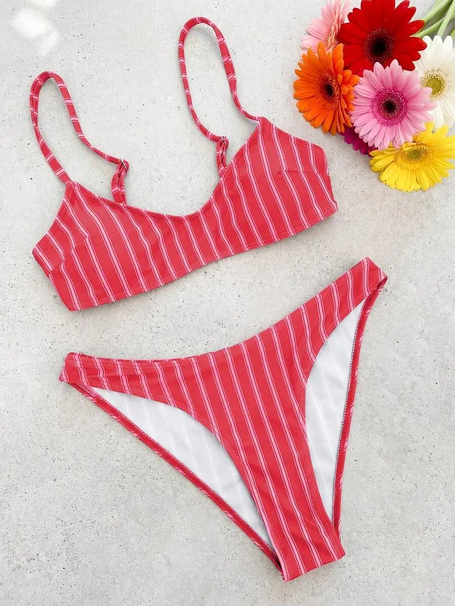 

Red And White Striped Adjustable Strap V-Neck Bikini Set For Women