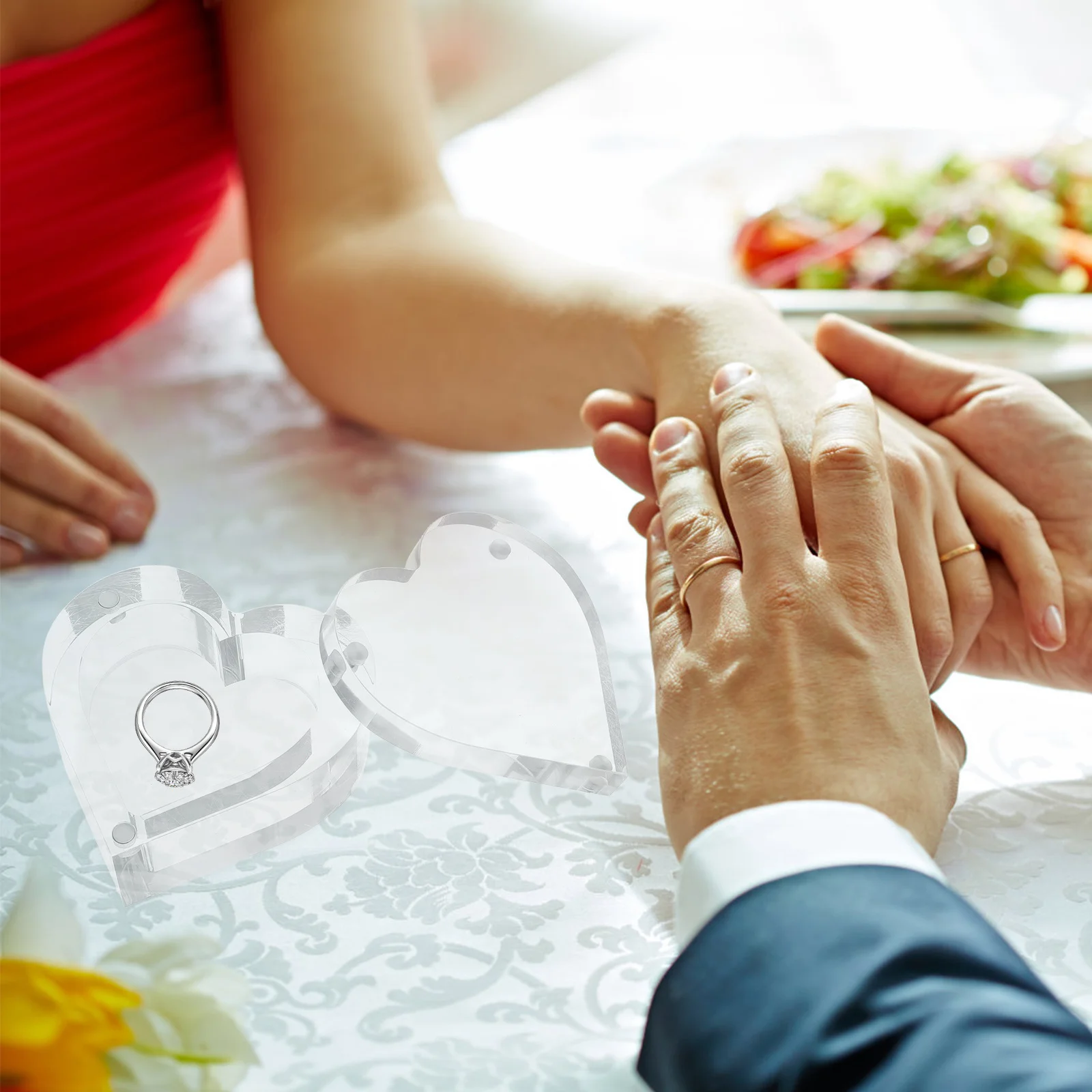 Clear Acrylic Heart Shaped Ring Box for Wedding Engagement Proposal Jewelry Storage Elegant European Style Bridal Proposal Box