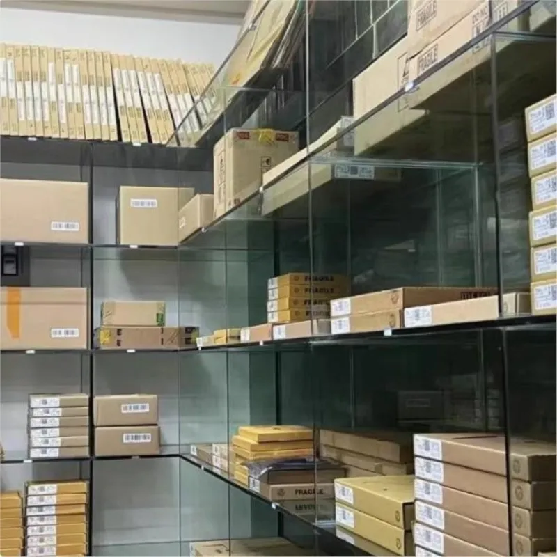 s9s08aw32 original S9S08AW32CFGE mc9s08aw32 Automobile Computer Board CPU MC9S08AW32CFGE QFP -44