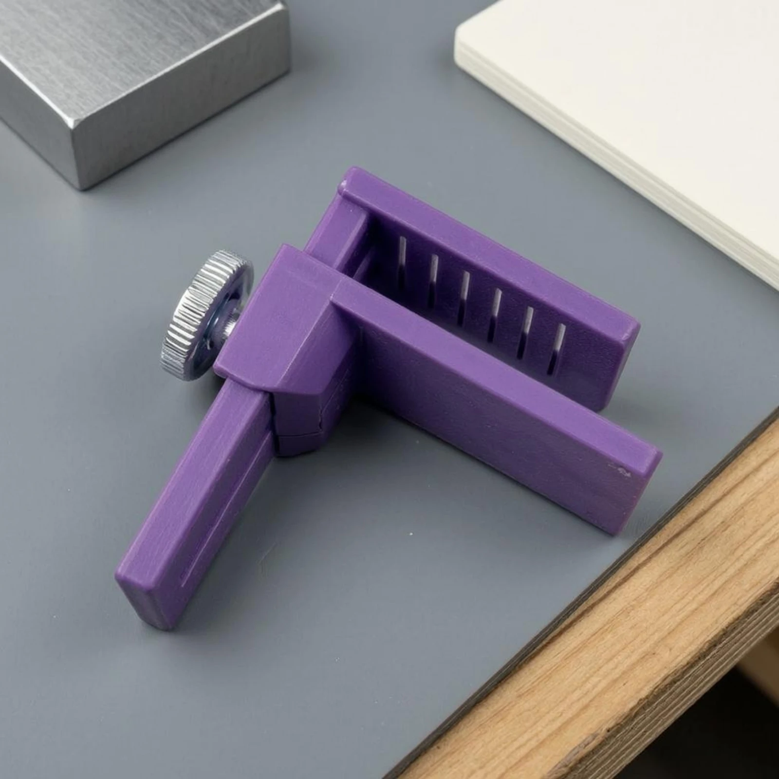 Vinyl Film Cutter Blade Slot Handheld Film Cutter Straight-Cut Guide Tool Metal Thumb Screw Portable Size