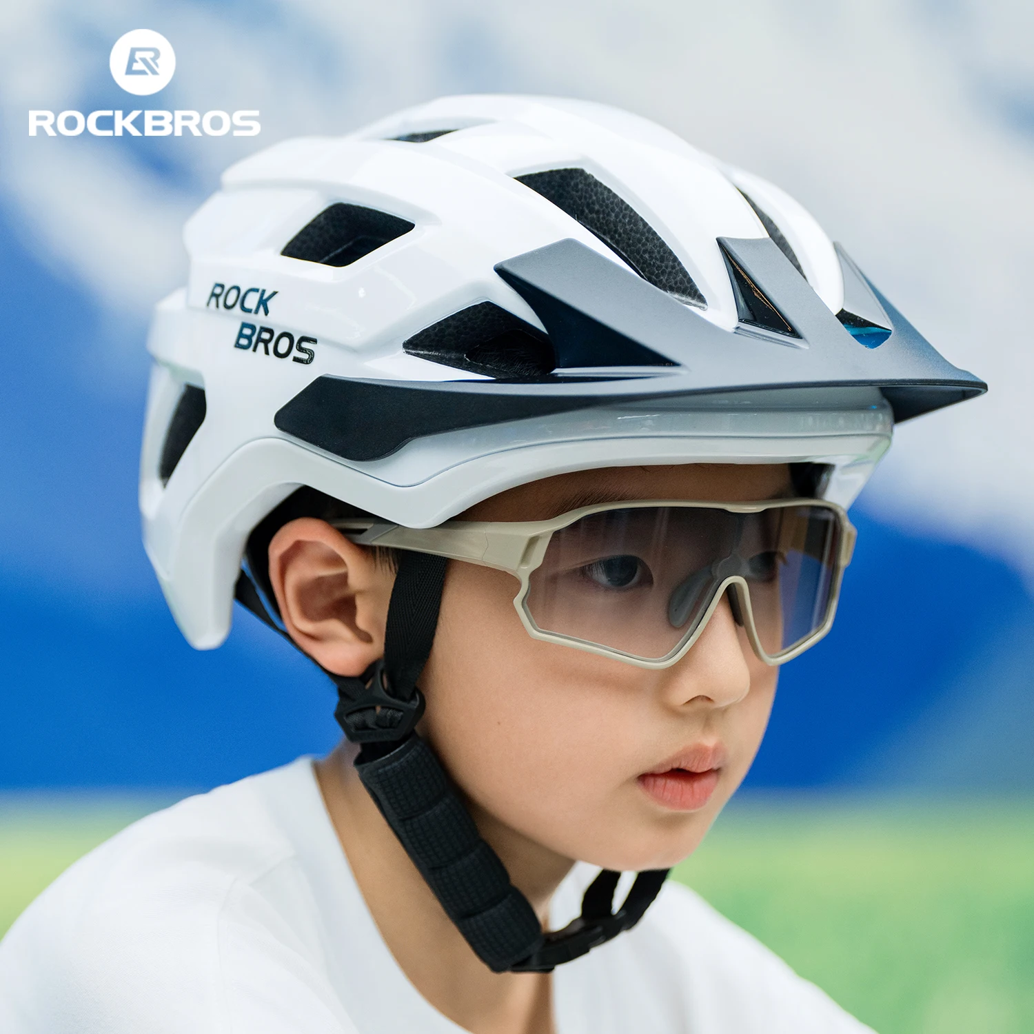 

ROCKBROS Bike Helmet for Teens UltraLight Integrally Molded EPS Safety Helmet Boys Girls Cycling MTB Road Bike Scooter Helmet