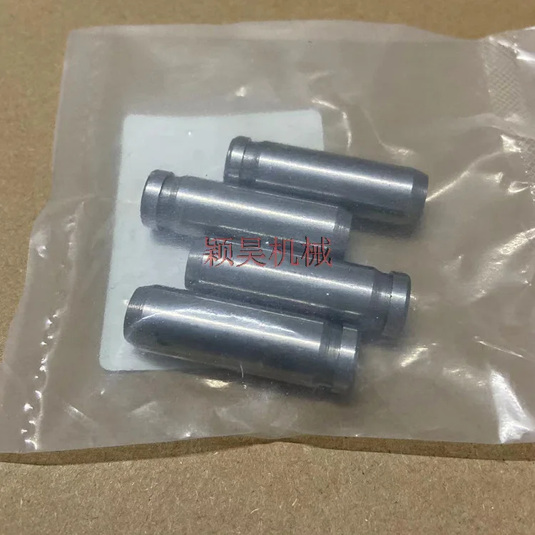10Pcs Suitable for Kubota V1505 valve guide, valve seat