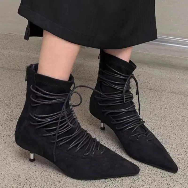 

Designer Women Ankle Boots Suede Pointed Toe Low Heels Shoes Fashion Pumps 2025 Winter New Woman Heeled Short Chelsea Botas