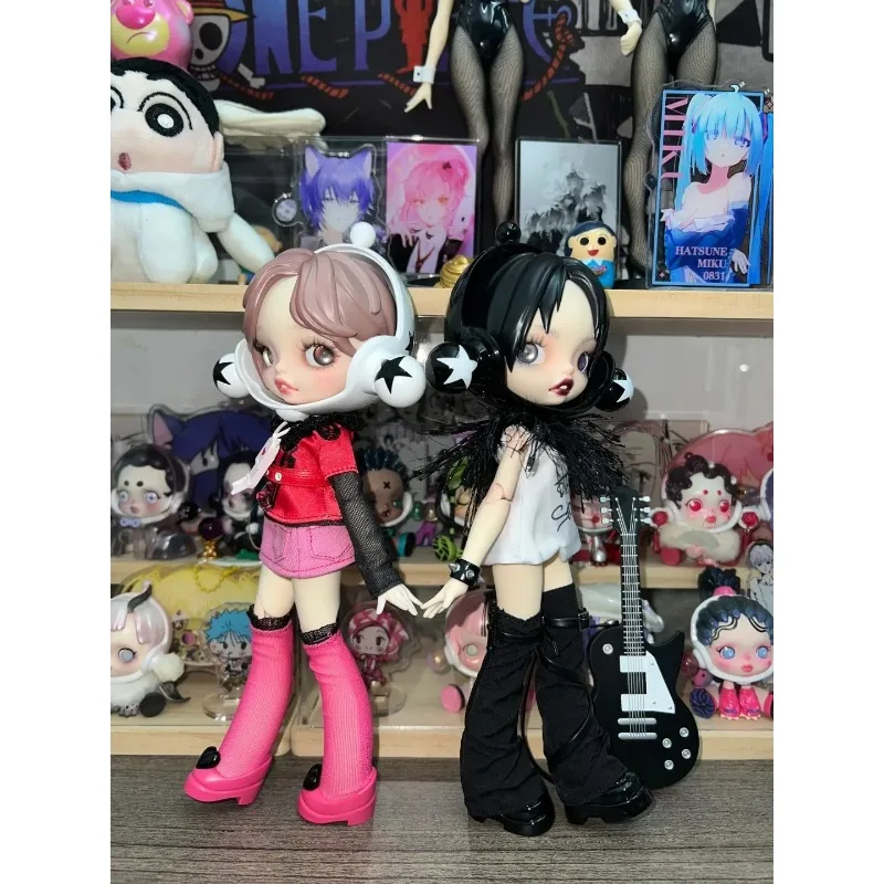 

POP MART SKULLPANDA Big Family White Dew Action Figure BJD Precious Decorative Figurine Limited Edition Creative Collection Gift