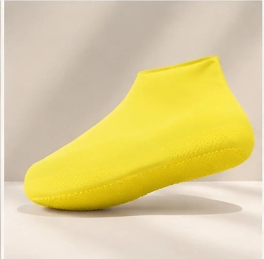Pair Waterproof Latex Shoe Covers Elastic Disposable Non-Slip Foldable Boot Covers Rain Snow Outdoor Activities Hiking Camping