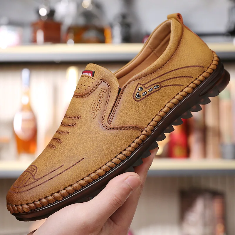 

Casual Sneakers Men's Sneakers and Casual Shoes for Man Shoes Split Leather, Breathable, Lightweight, Anti-slip TPR Sole 521