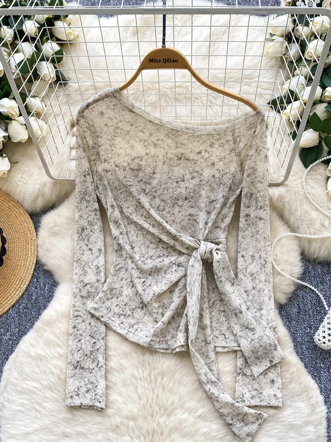 우아한 긴 소매 티셔츠 여성용 순수한 매력 매혹적인 소녀 레이스업 허리 디자인 한국 스타일 출퇴근용 브이넥 레귤러 핏 티셔츠