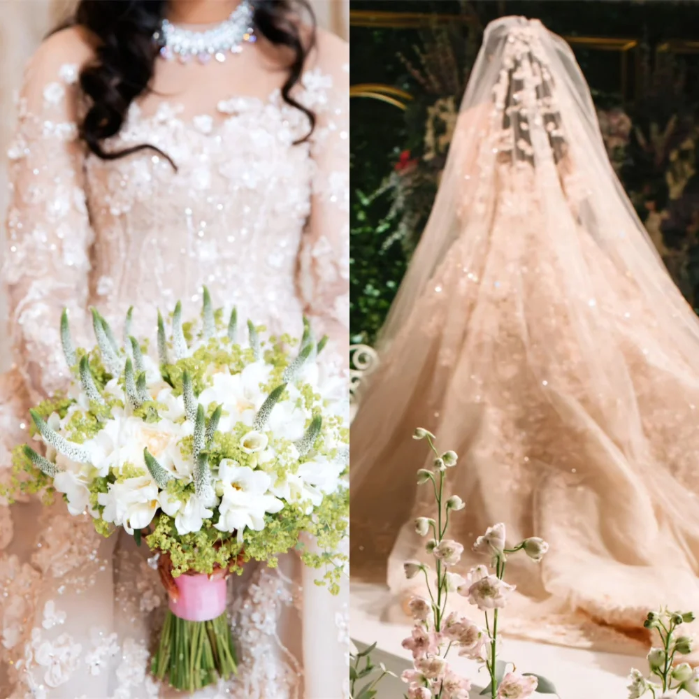 

Customized Exquisite White Organza Bridal Gowns Elegant Crew Neck Long Sleeves Wedding Dress Chapel Train Zipper Back Dress