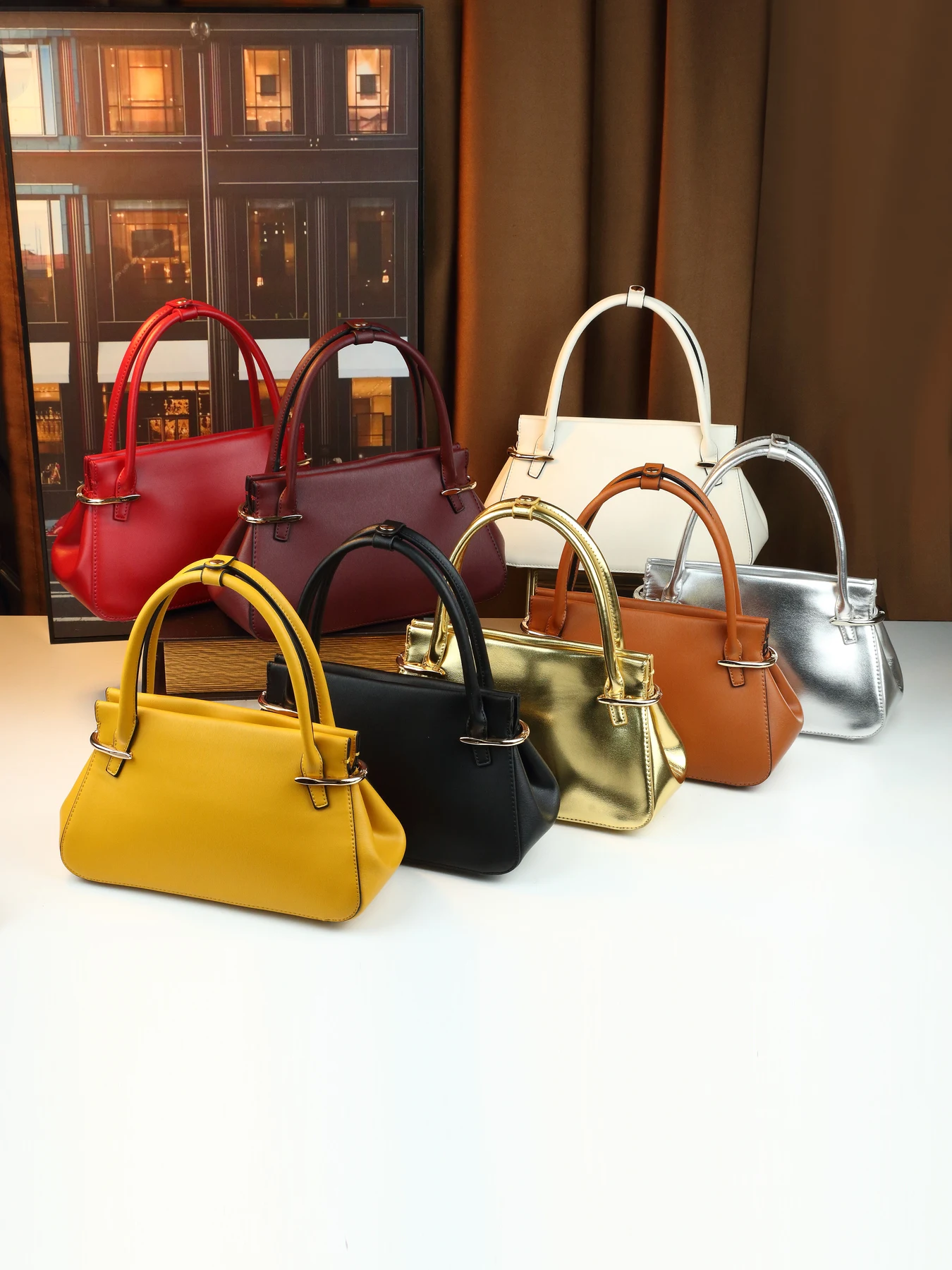 

High-end foreign style personalized design pleated bucket bag women's 2026 new versatile women's bag