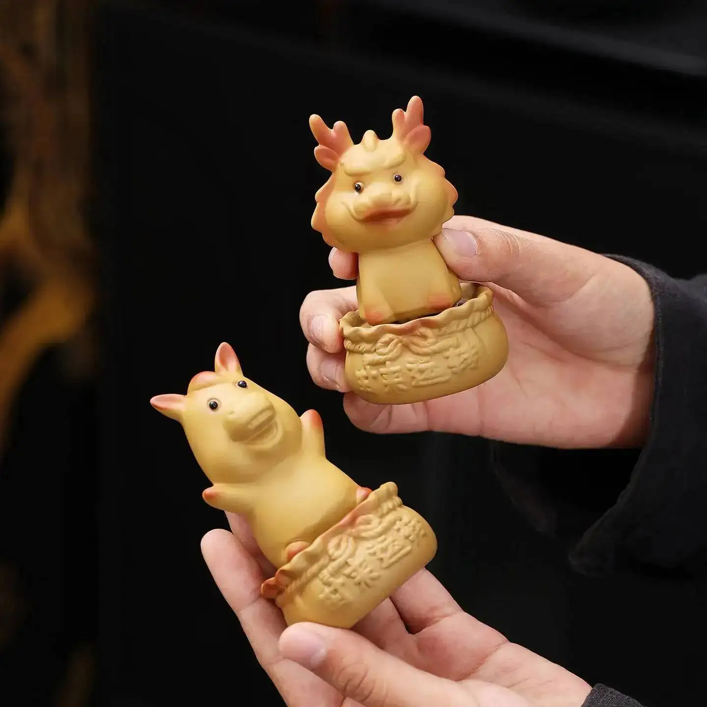 Tea Pet Ornaments Rat Ox Tiger Rabbit Dragon Snake Horse Sheep Monkey Chicken Dog Pig Yellow Clay Tea Play