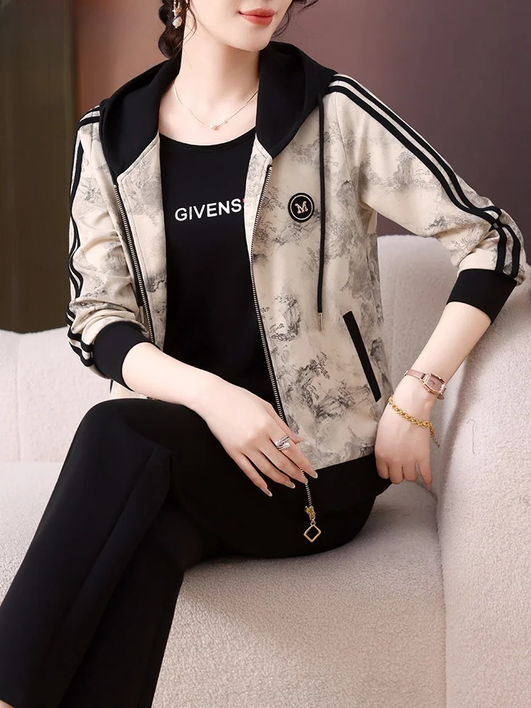 

Casual Sportswear Set for Mom Autumn Sle 2025 New Middle-Aged And ly Spring Autumn Outerwear Leisure T-irt Top Women