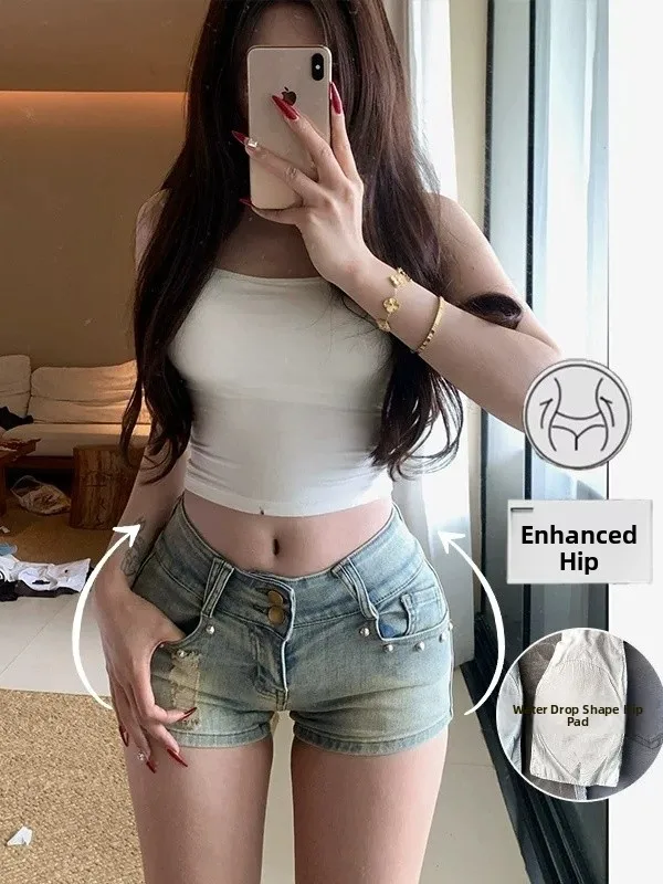 Low Waist Distressed Denim Shorts Women's Tight Fitting Stylish Rivet Design Summer New plus Size Hot Pants Spring Fashion