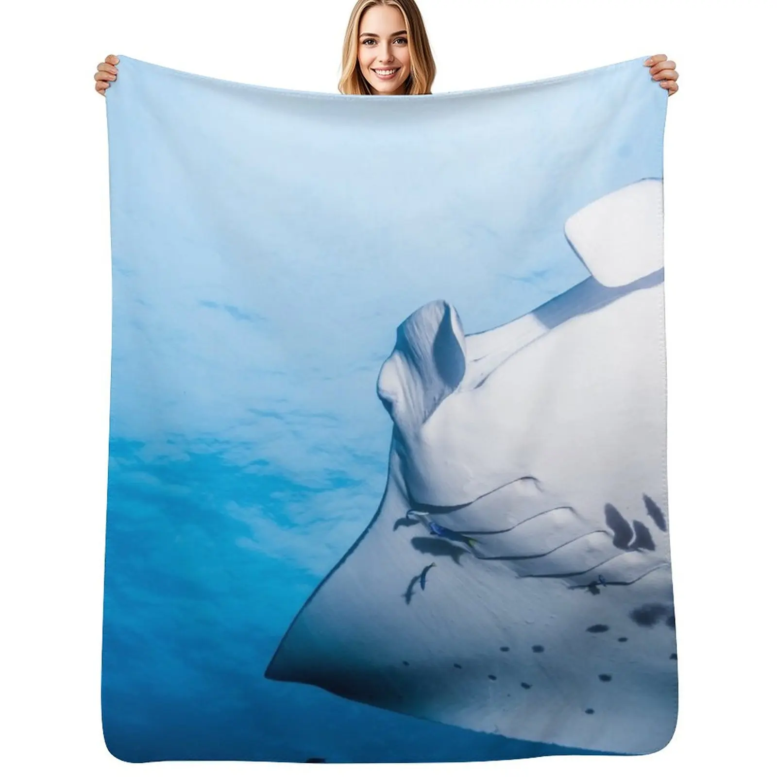 Cute Manta ray swimming in the blue ocean Throw Blanket Travel Size Cozy Blanket for Plane Train