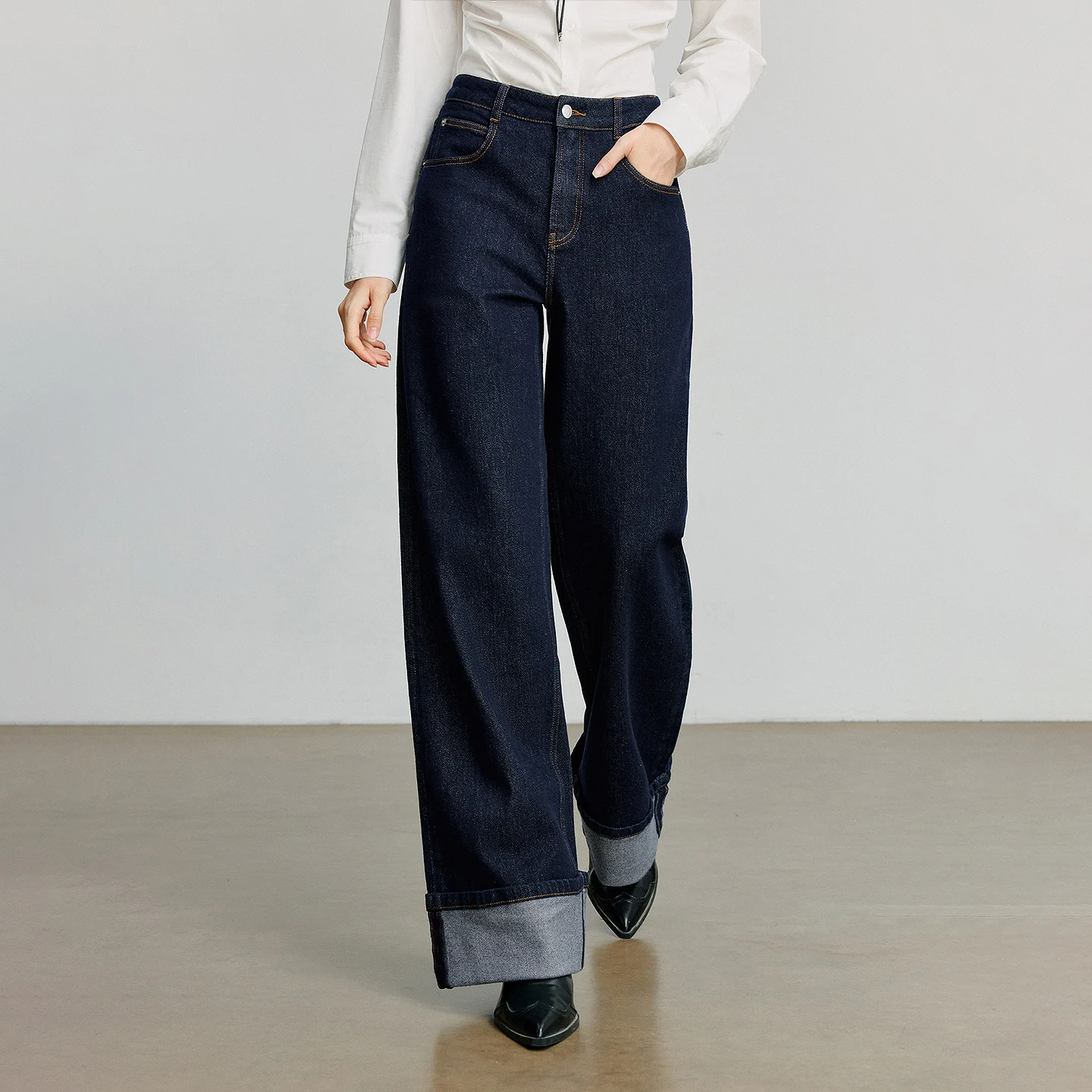 

Women Denim Jeans 2025 Autumn New Lycra Rolling Hem Straight Wide Leg Long Pants