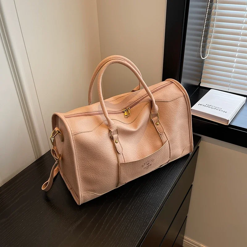 

High Quality Classic Style PU Shoulder and Crossbody Bags Simple Versatile Sense of Luxury Travel Handbags for Women 2024 Hot