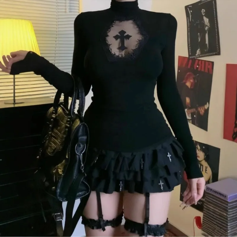 Camisa básica picante para niña, Top de calle Retro con cuello alto ligeramente transparente y Cruz gótica oscura para mujer