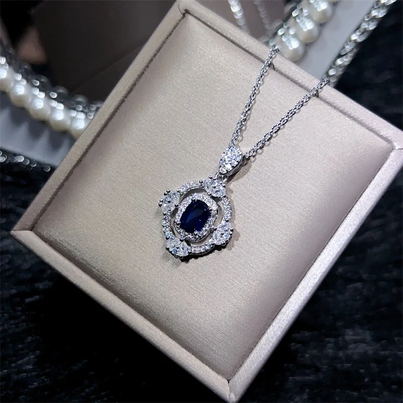 

Ele Royal Blue Diamond Pigeon's Egg Pendant Nelace Women's Faion Jewelry High Carbon Diamond Dinner Luxury Accory