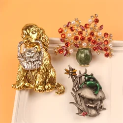 Exquisite Women Rhinestone Brooches Dog Frog Flower Pins Luxury Crystal Shiny Decoration Party Banquet Badges Corsage Pin