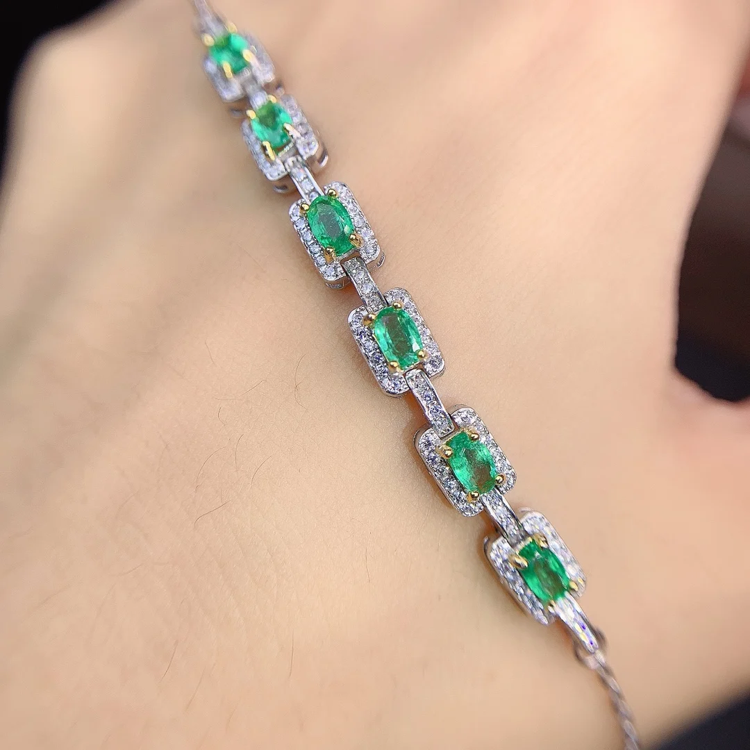 

High quality sterling silver 925 emerald bracelet Ladies simple atmosphere classy jewelry Christmas gift package boutique