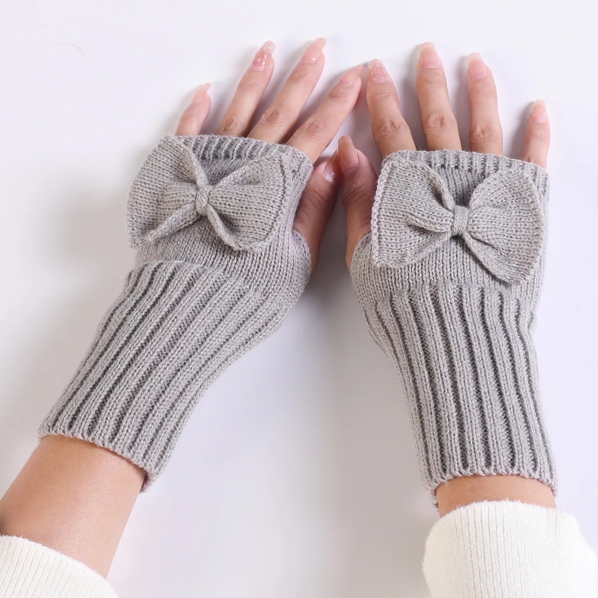 Winter Cute Bow Half Finger Gloves Women Short Stretchy Fingerless Mitten Youth Student Fashion Warm Knitting Gloves Female T26