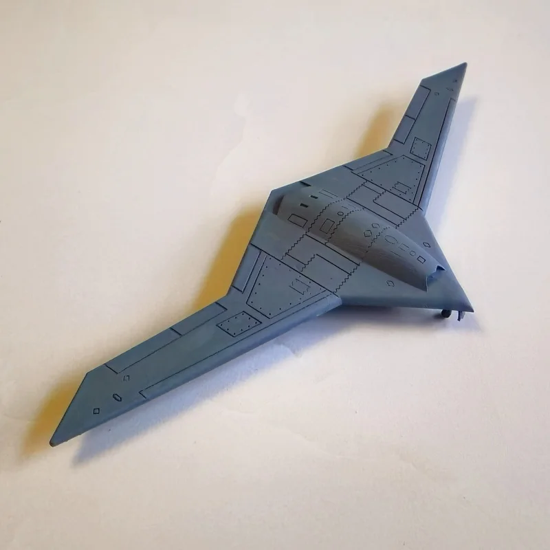 1 шт. Rainbow-7 CH-7 Stealth БПЛА модель 1/144 1/200 масштаб фотоотверждаемая смола моделирование самолета для настольного тактического сценария 1 шт. Rainbow-7 CH-7 Stealth БПЛА модель 1/144 1/200 масштаб фотоотверждаемая смола моделирование самолета для настольного тактического сценария