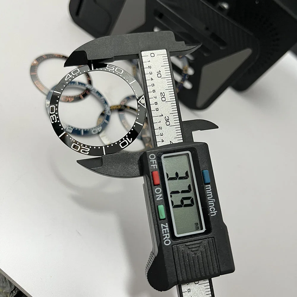 جديد 38 مللي متر * 30.4 مللي متر إدراج سيراميك عالي الجودة مناسب لملحقات ساعة الحركة الأوتوماتيكية 40 مللي متر NH35 NH34