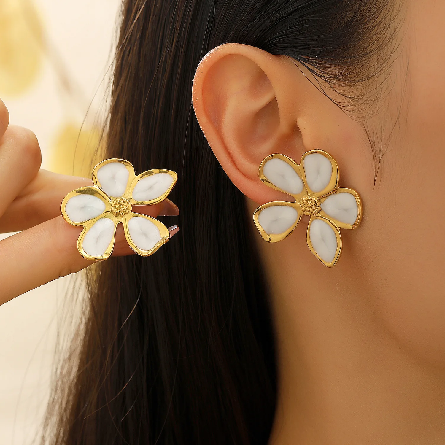 Vintage Five Petals Flower Stainless Steel Earrings for Women Qualified No Fade Glazed Colorful Geometric Earring Party Jewelry