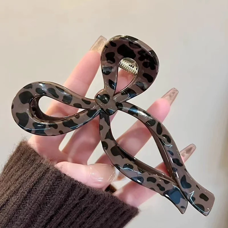 Neue Pferdeschwanz Leopard Schleife Große Haar Klaue Krabbe Haar Zubehör für Frauen Zurück Kopf Shark Clip Haarnadeln Mädchen Haarspangen Stirnbänder