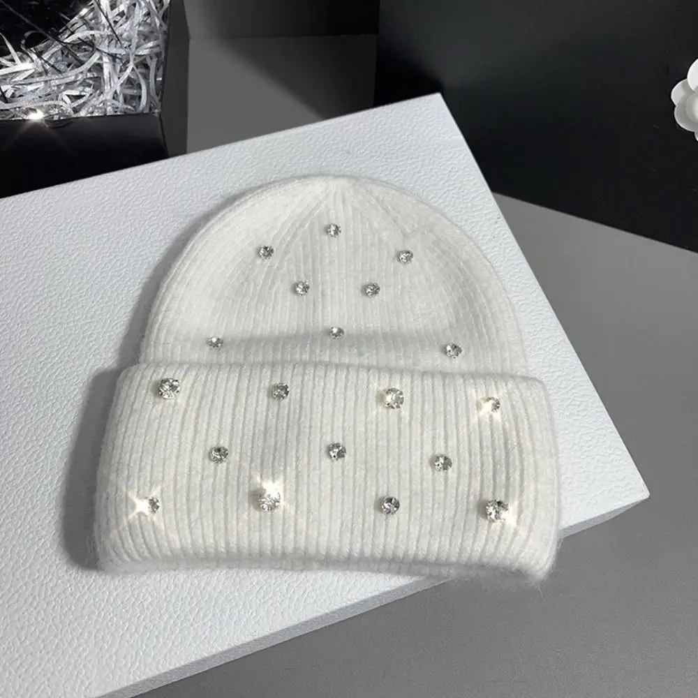 Luxury Rhinestone Beads Knitted Hat Casual Rabbit Fur Pullover Yarn Hat Thickened Warm Bonnet Beaanies Women