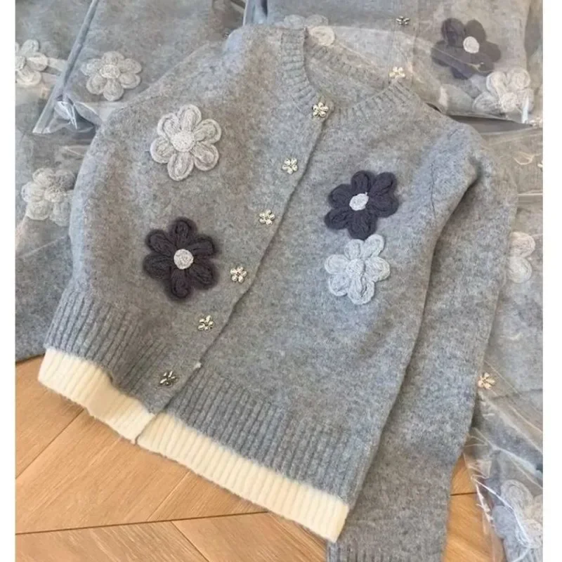 chic 3D Floral Gray Cardigan Sweaters Women Vintage Sweet Loose Knitted Jackets Korean Patchwork Elegant Buttons Lady Casual Top