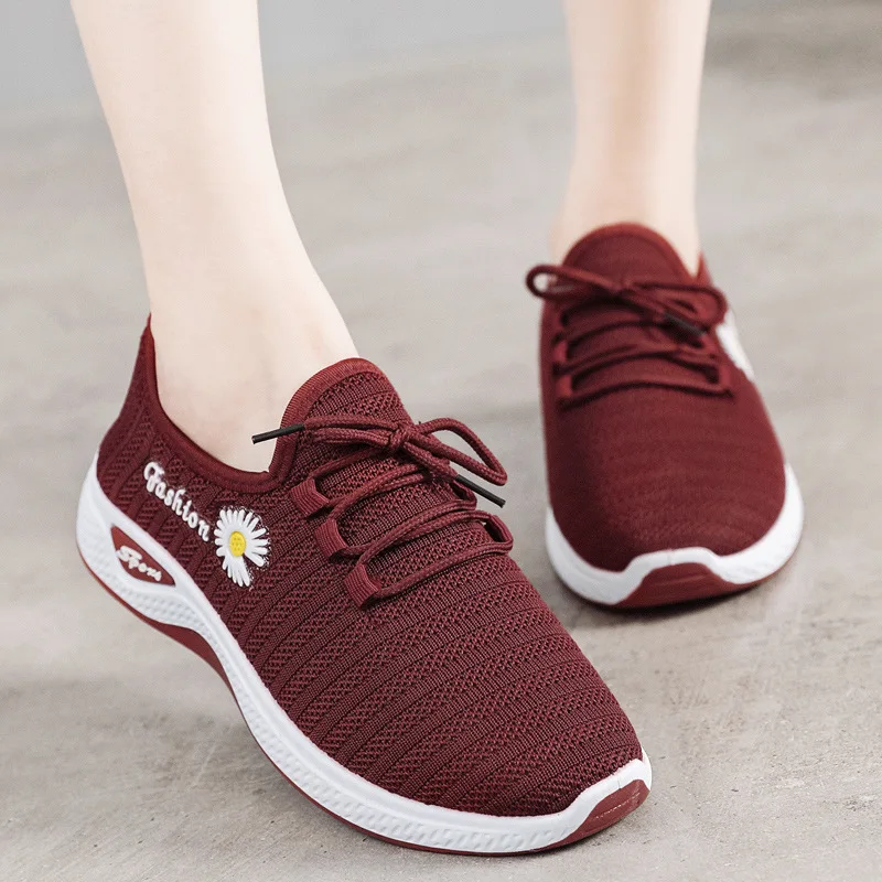 Women's Shoes Autumn New Style True Fly Weaving Old Beijing Cloth Shoes Little Daisy Women's Casual Sports Shoes Walking Shoes