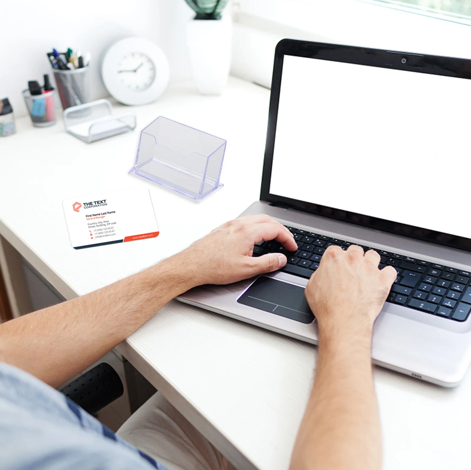 

3Pcs Desktop Business Card Holder Smooth Design Aesthetic Professional Compatible Desk Exhibition Conference Table Stable