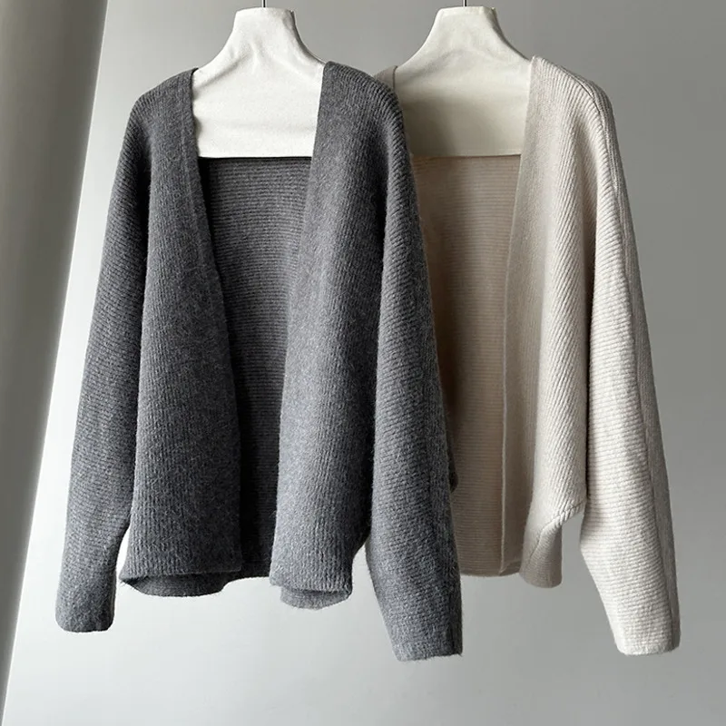 WHTREND Herbst Neue Lose Mantel + Weste Einfarbig Gestrickte Pullover Weibliche Casual Design Mode WH1741