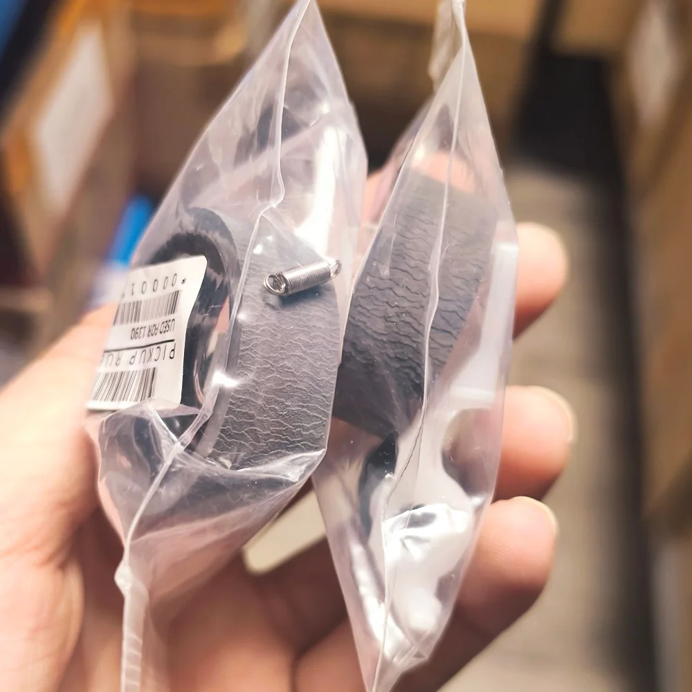 

1517053 1529149 Retard Pickup Roller for EPSON Stylus Office T1100 B1100 Photo 1390 1400 1410 L1300 L1800 R1900 1500W ME1100