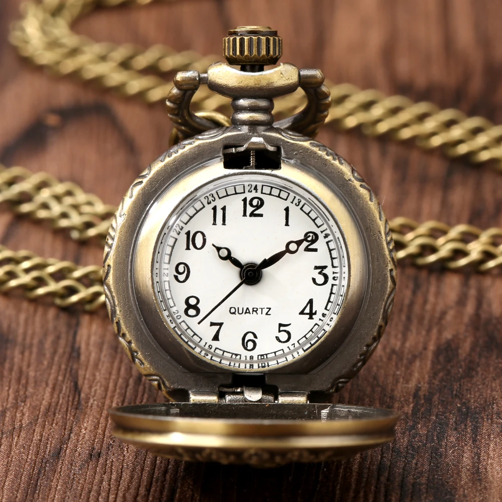 Small Bronze Steam Train Necklace Pocket Watch Gift Men Women Quartz Arabic Numerals Dial Vintage Fashion Pendant Timepiece