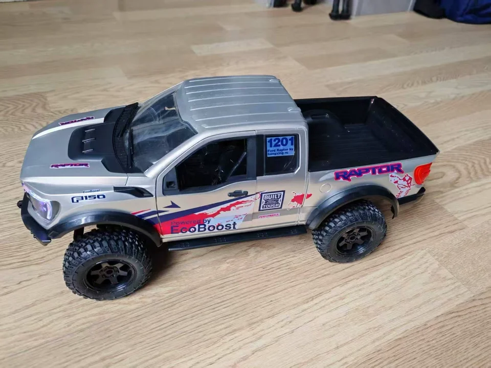 Hongxing New F-150 Raptor 4WD Off-Road RC Truck 1:12 Scale 380 Motor Full Metal Gearbox Remote Control Car For Kids Adults view 5