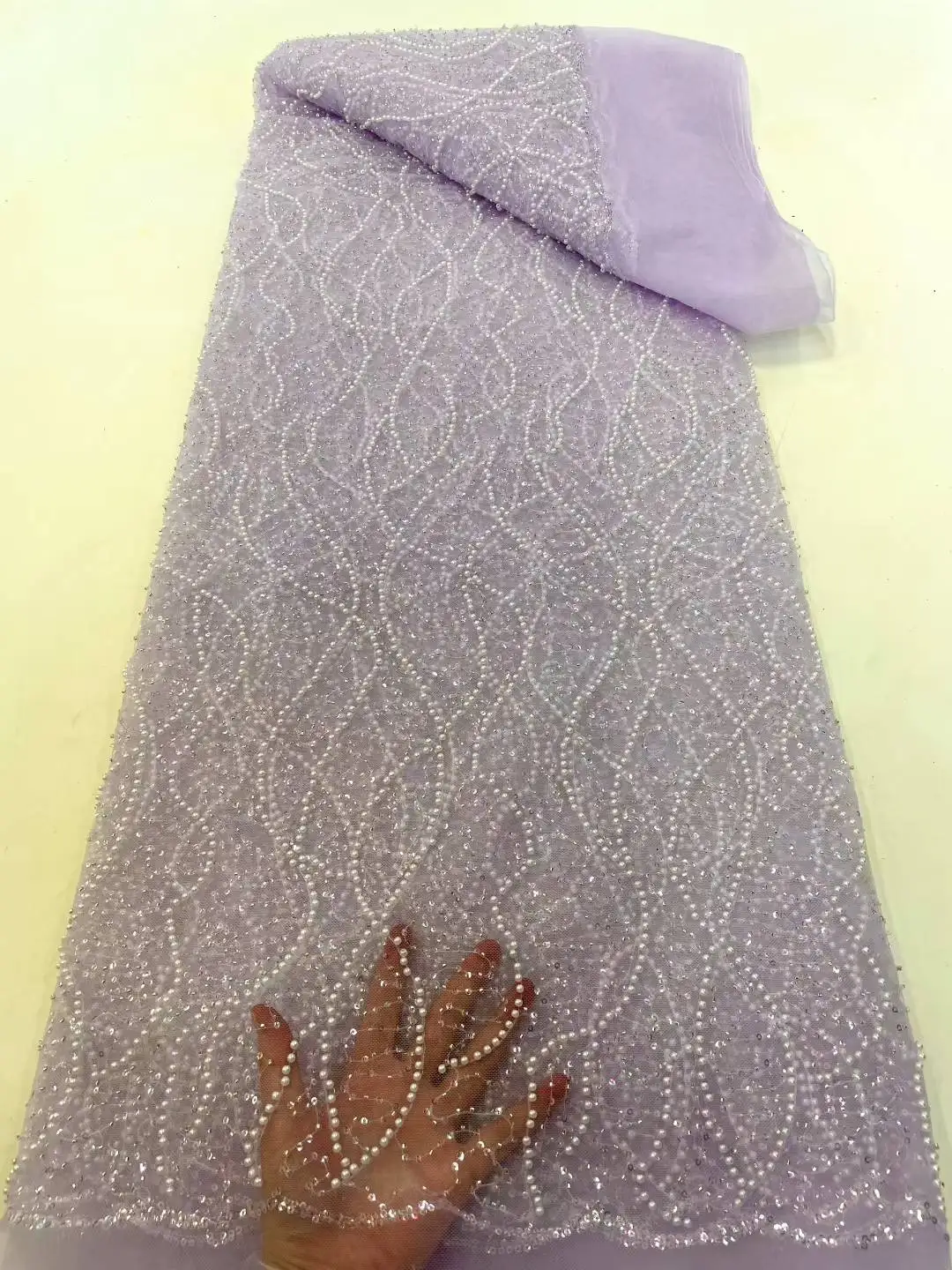 رائعة الراقية الفاخرة تصميم الأزياء الجديدة النسيج اليدوية التطريز صافي الدانتيل الخرز الكامل لصنع فستان الزفاف النساء