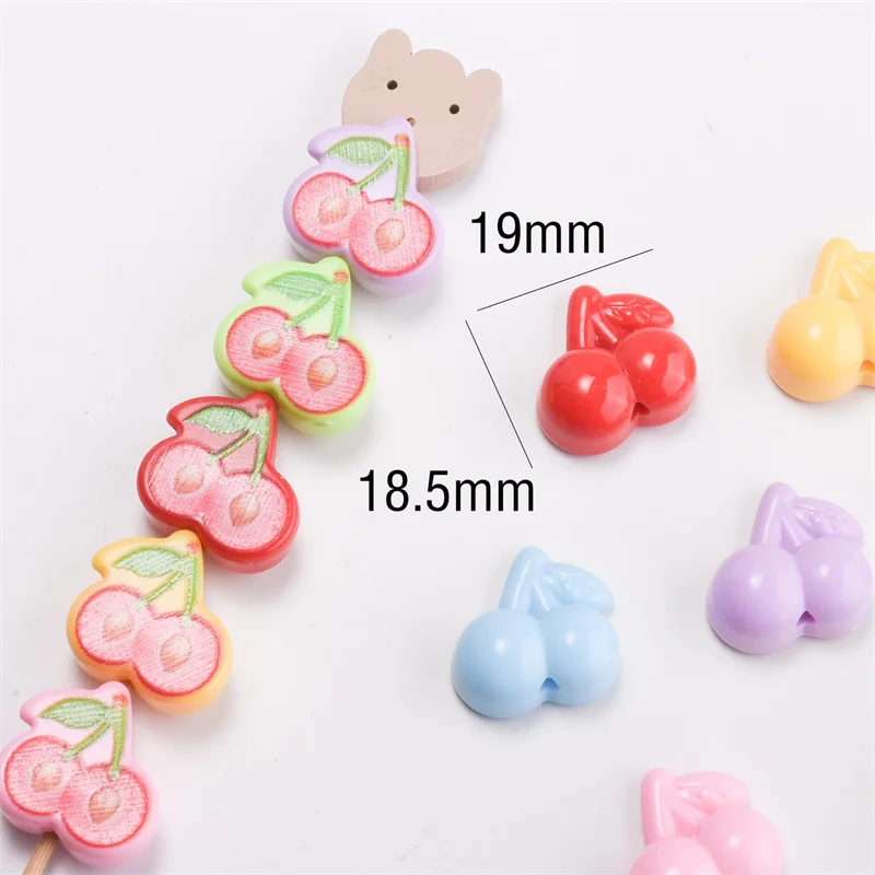 

Бесплатная доставка, 50 шт./лот, цветной узор, принт, мультяшная вишня, смоляные бусины с прямыми отверстиями, ювелирные изделия «сделай сам», аксессуар для ручки для одежды