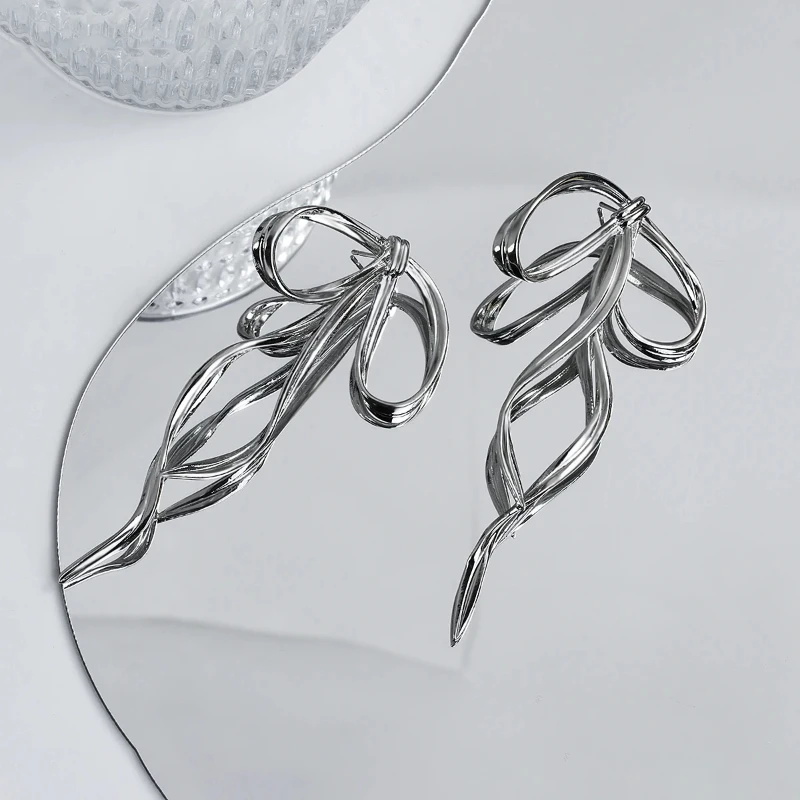 Korean Design Fashion Simple Silver Color Metal Line Bow Earrings Elegant Big Long Bowknot Drop Earrings Female Party Jewelry